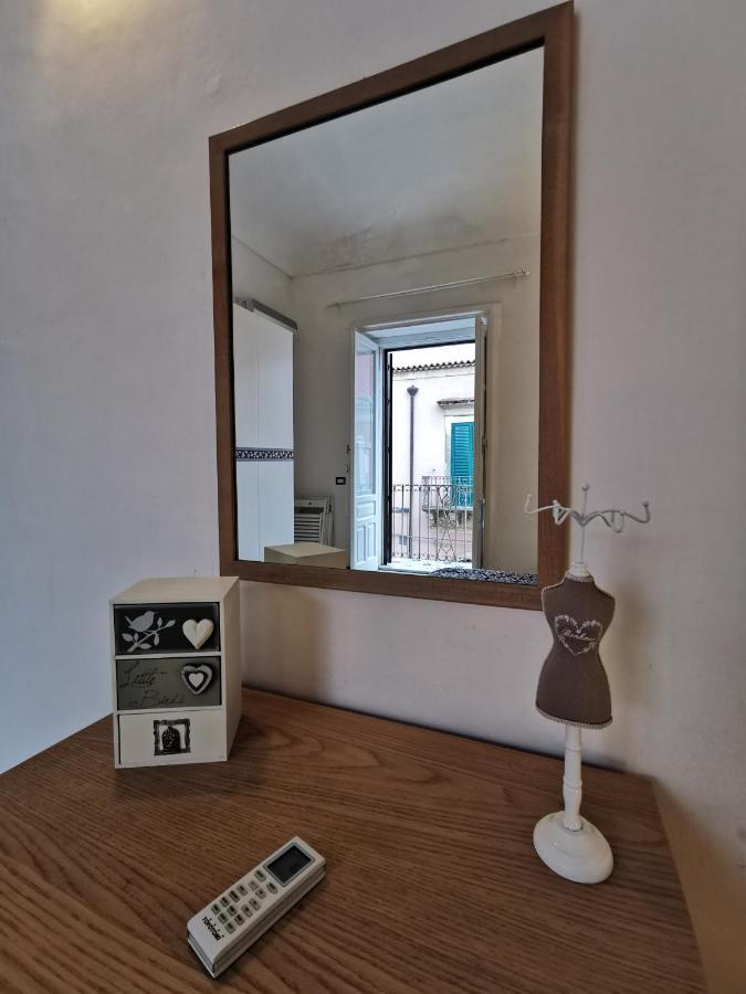 Appartamento Casa Al Teatro Noto Esterno foto