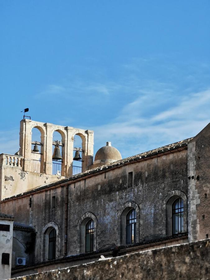 Appartamento Casa Al Teatro Noto Esterno foto