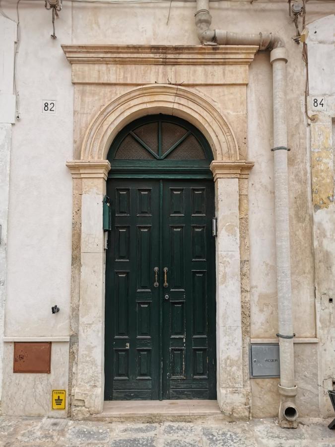 Appartamento Casa Al Teatro Noto Esterno foto